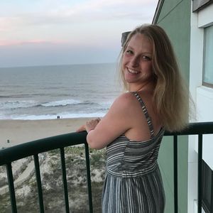 Meet your Posher, Sara